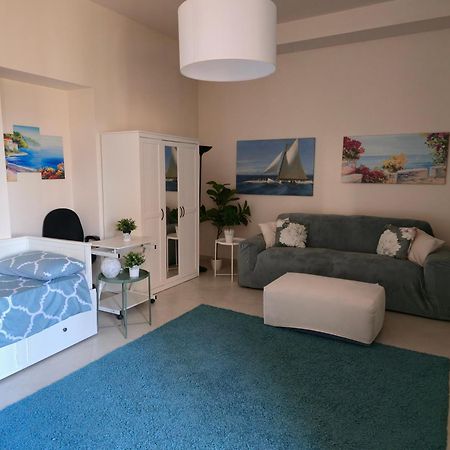 Delightful Relaxing Home With Heated Pool Near Catania, Taormina, The Sea And Mount Etna Giarre Exterior foto